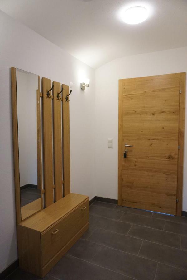 Ferienwohnung Hausleitner Zell am Moos Exterior photo